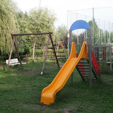 אתר קמפינג Camping Montorfano Montorfano