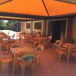 Camping Montorfano Кемпинг