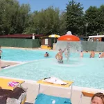 Camping Montorfano Кемпинг Montorfano