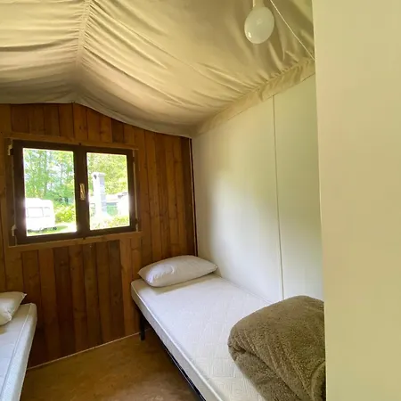 Camping Montorfano Campeggio Montorfano