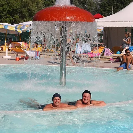 Camping Montorfano 캠프장 Montorfano